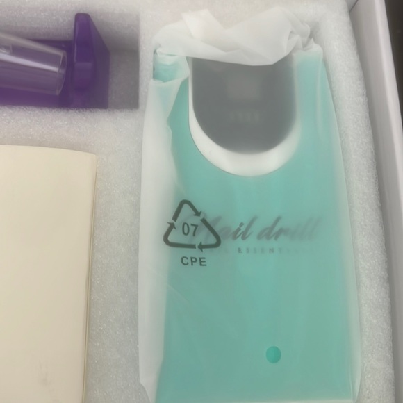 Professional Nail Drill/ Cordless - Picture 2 of 6